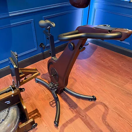 & Speakeasy Апартаменты *