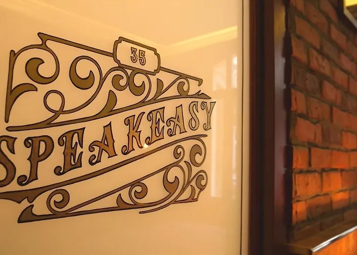 & Speakeasy *