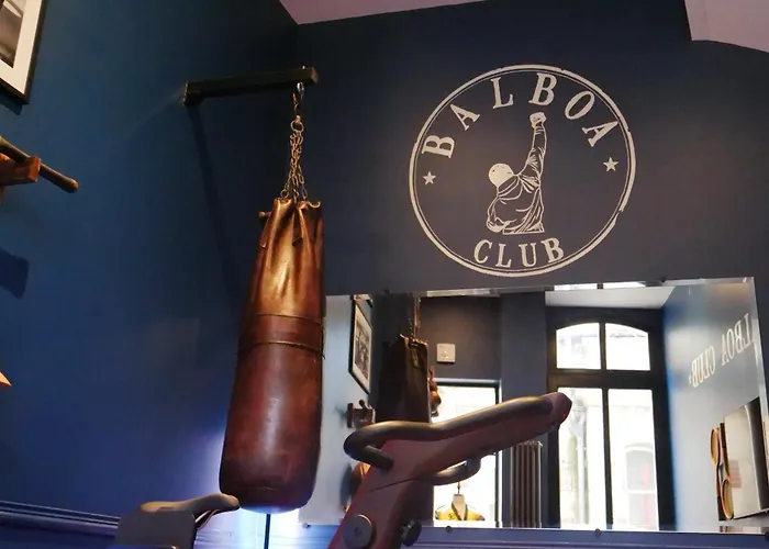 Апартаменты & Speakeasy *